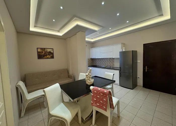 Dragoi Hotel Velipojë